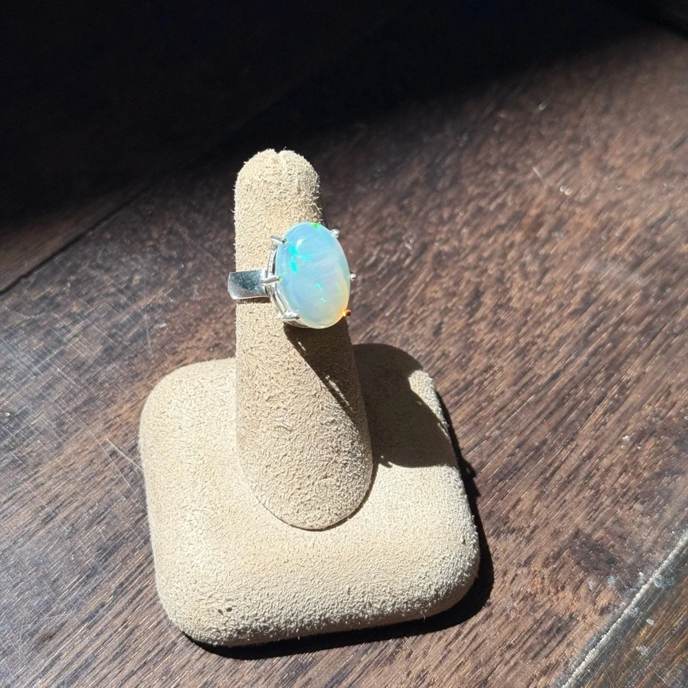 5 Carat Australian Opal Ring – Size 5.5 – 925 Sterling Silver